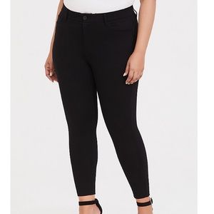 Torrid Bombshell Skinny Ponte Pants